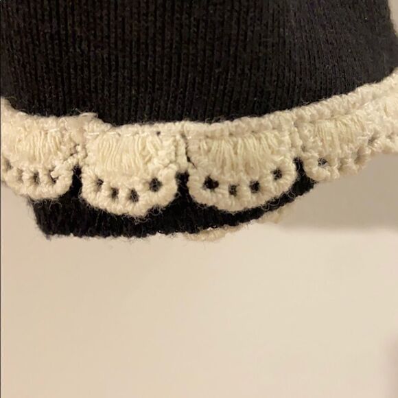 PapillonāVancouver/LAā
Beadedā
FloralĀ Dress - Picture 6 of 8